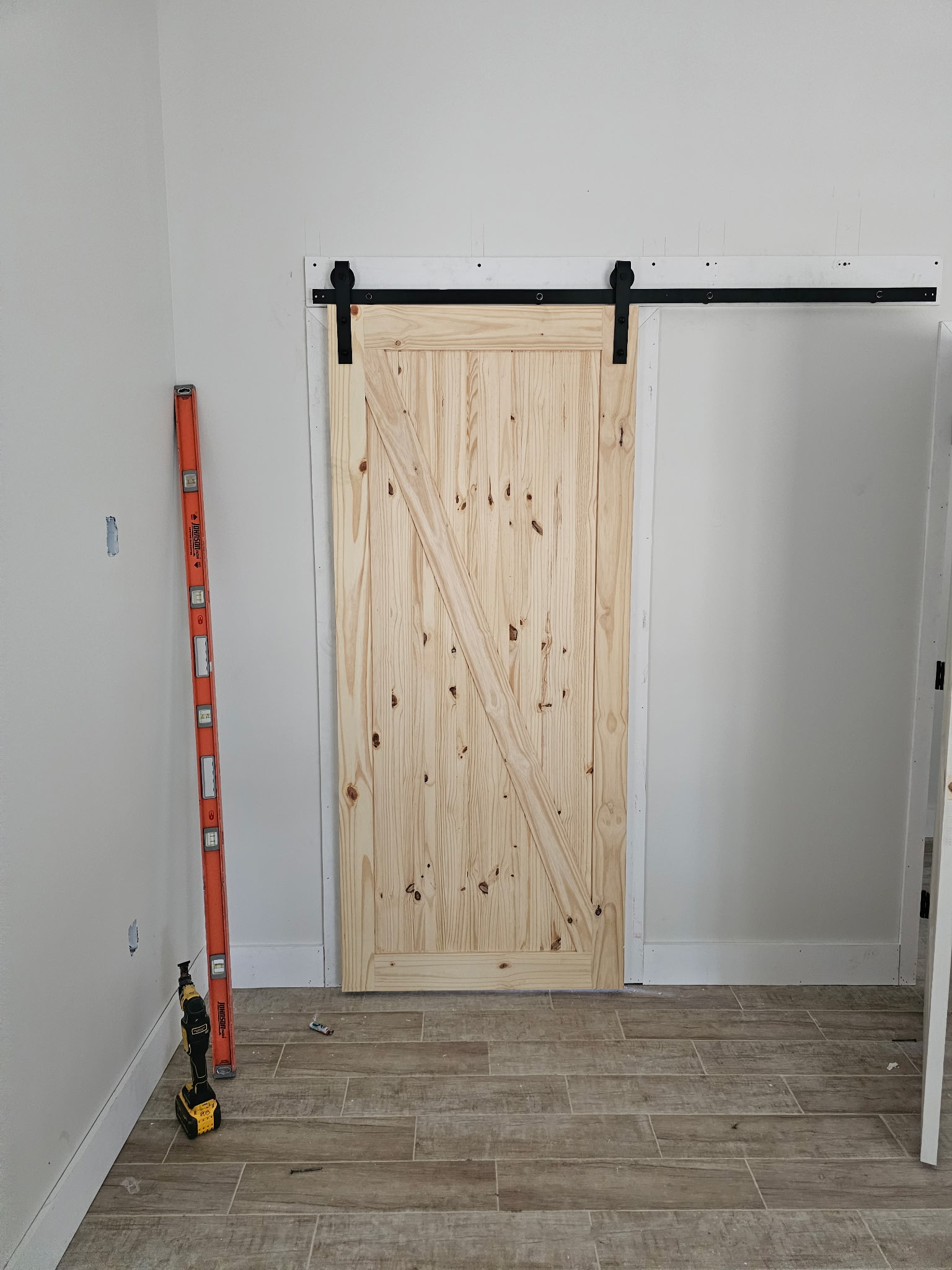 Door Installation & Hardware - Photo 6